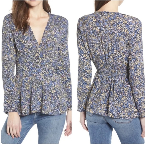 ⚫️NWT LEITH FLORAL SMOCKED TOP - Picture 1 of 2